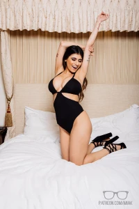 Mia Khalifa Full Paid Album 766735