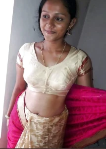 Cute Tamil Aunty 891413