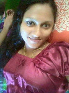 Cute Tamil Aunty 891432