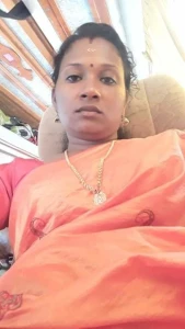 Tamil MILF Aunty 895660