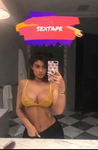 Kylie Jenner Is That You? Sextape 🤪 964538