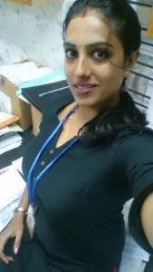 Mallu Beauty 01