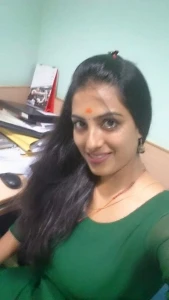 Mallu Beauty 01 1018158