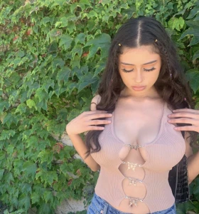 Gorgeous latina with big tits