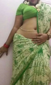 Horny Tamil MILF 01 1138623