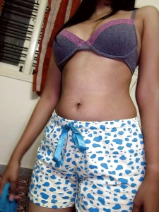 Tamil Beauty 05 1139178