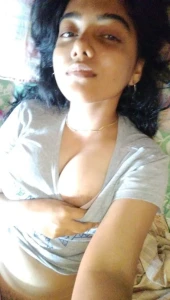 Mallu Beauty 02 1139278