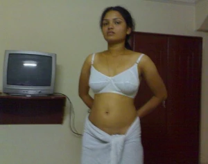 Mallu Beauty 03 1142831