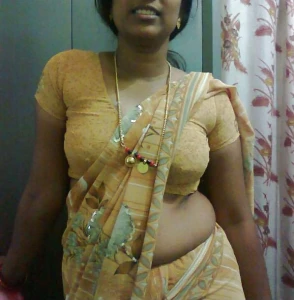 Horny Tamil MILF 02