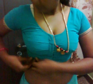 Horny Tamil MILF 02 1304158