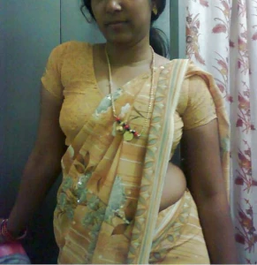 Horny Tamil MILF 02 1304162