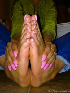 ATCi Feet Pics 1422984