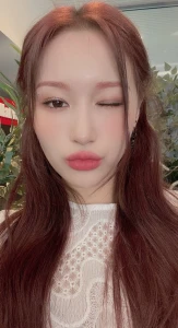 It Looks Like Dreamcatcher's Siyeon Wants A Whole Lotta Cum On Her Face Too.  Give Her Some, Fellas.