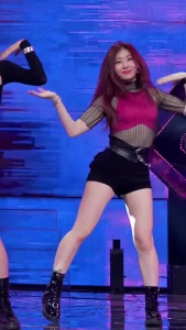 Now It&#039;s Chaeryeong&#039;s Turn To Get Her Own Luscious Thighs Worshipped 1551925