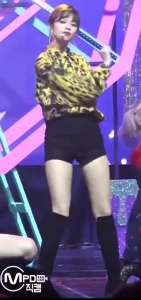 TWICE&#039;s Jeongyeon Is Here To Make You Nut So Hard With Her Sexy Soft Thighs 1552014