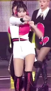 There&#039;s No Other Member In TWICE That Can Drain Your Balls That Good With Her Thighs Than Momo 1552018