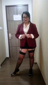 The Hottest Secretary - Viona Blue 1563571