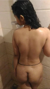 Married bhabhi apne x ke sath leak videos 1617919