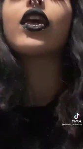 couple tiktok girls playing with spit challenge spittok viral 2 1771527