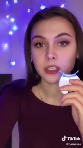 couple tiktok girls playing with spit challenge spittok viral 2 1771531