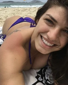 MacKenzie Dern MMA 1917158