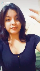 TIKTOK SPH - Subtitled Spanish Big Forehead 02 2010105