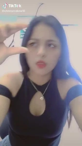 TIKTOK SPH - Subtitled Spanish Big Forehead 02 2010114