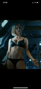 Alice Eve and her perfect pair 2125427