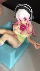 Super Sonico figure bukkake (SOF)