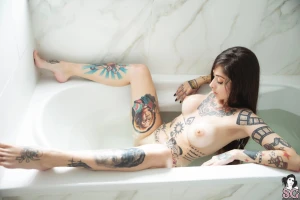 Suicide Girls - Jacqueline Faccio (Ensaio 02) 2230261