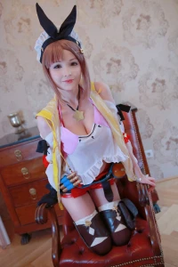 Atelier Ryza cosplay goes topless with big boobies 2244424