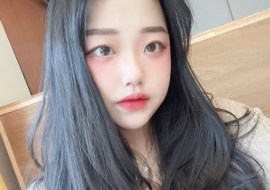 1 Korean slut cumtribute