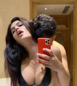 Indian shemale Alina Rai 2319166