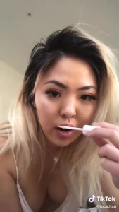 Tiktok asian girl oops downblouse to reveal awesome tit