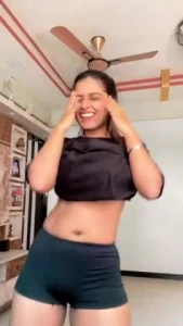 Bhabi dancing 2575946