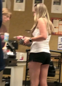 Supermarket Milf Candid Shots 2581521