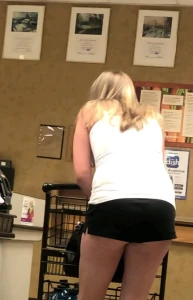 Supermarket Milf Candid Shots 2581541