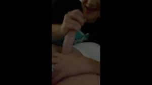 Cutie finishes off a big cock