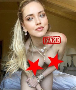 chiara ferragni FAKE deepnude 2787065