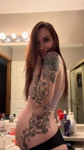 Tattooed preggo body 2847845