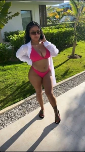 Love a Dominican with big tits and ass 2874183