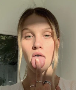 Tongue Album 2902766