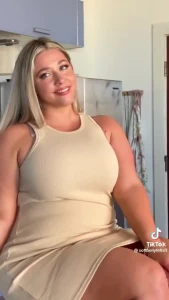 Tiktok curvy 2910492