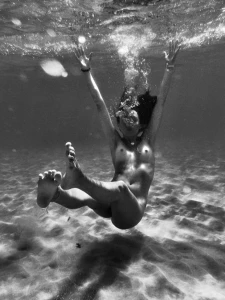 Underwater Nudes 2919464