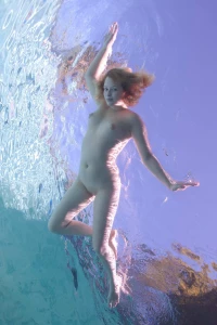 Underwater Nudes 2919470