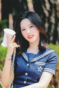 Olivia Hye LOONA 2931963