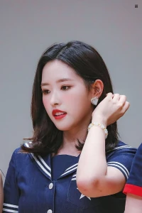 Olivia Hye LOONA 2931966