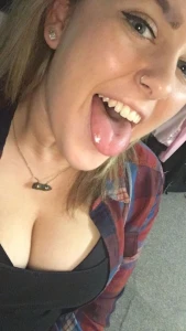 Courtney, the 19yo slut from USA EXPOSED by her cuckold 2941912