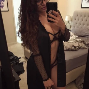 New Mia Khalifa onlyfans video nude leak