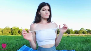 Picnic date with cutie turns sexual quickly